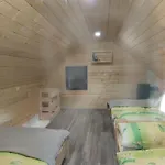 Hut Vaznik Chalet