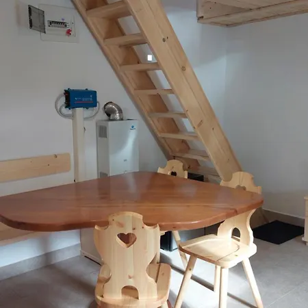 Hut Vaznik Domek alpejski *